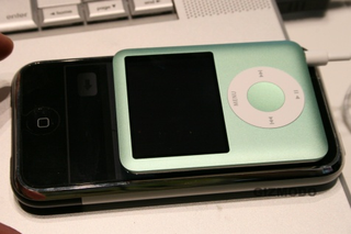 Illustration for article titled iPod Nano Hands On